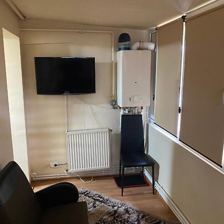 Apartament Regim Hotelier Дева Екстериор снимка