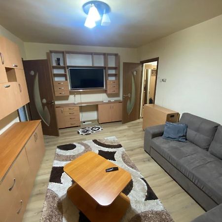 Apartament Regim Hotelier Дева Екстериор снимка