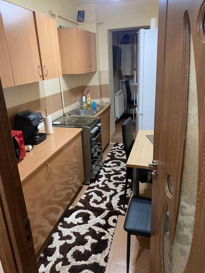 Apartament Regim Hotelier Дева Екстериор снимка